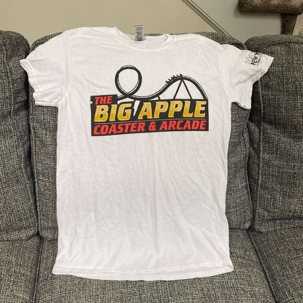 Las Vegas' New York New York The Big Apple Roller Coaster and Arcade, Size S